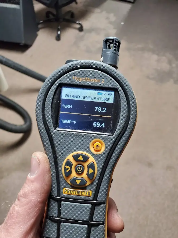 Moisture meter humidity assessment for Mold Remediation & Removal in Desert Palms